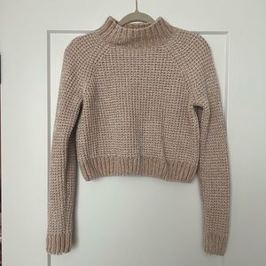 H&M Cropped Chunky Knit Sweater